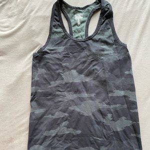 Athleta tank